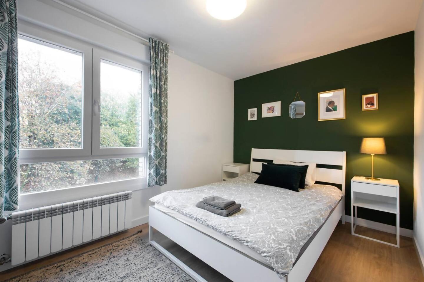 APARTAMENTO MUY COMODO con WIFI y NETFLIX Rentería Exterior foto